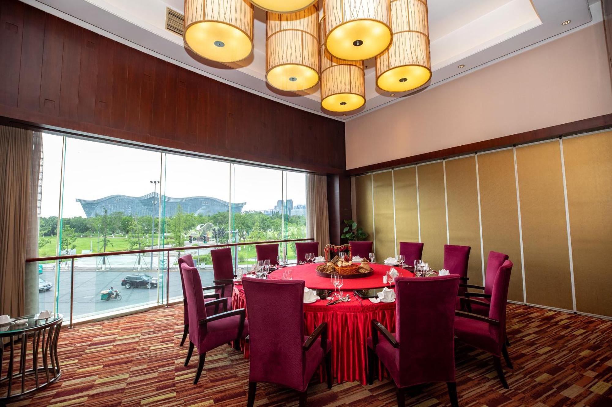 Holiday Inn Chengdu Century City-Easttower Eksteriør billede