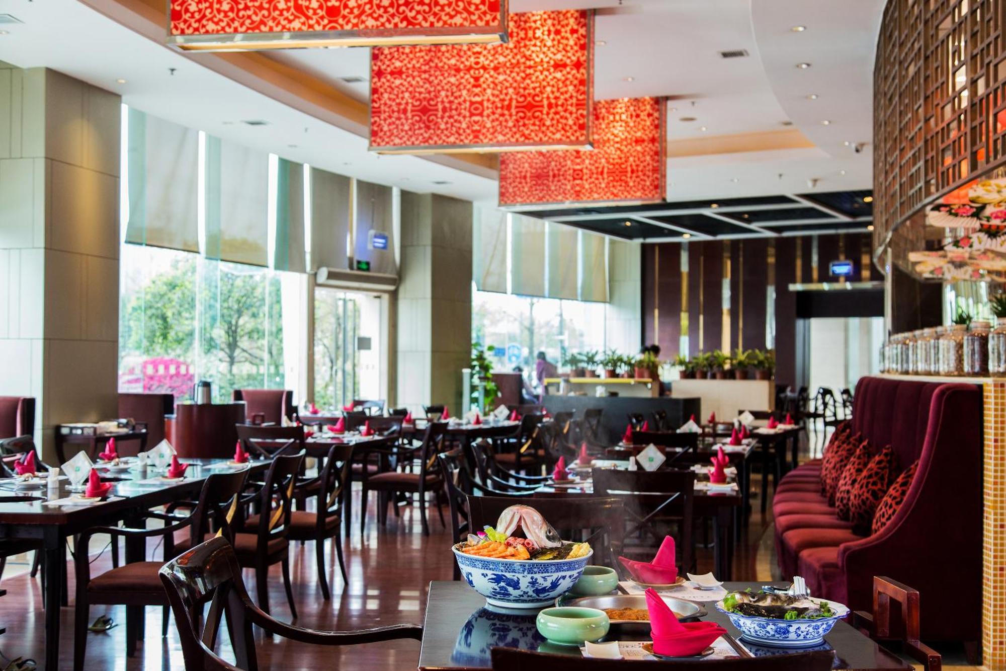 Holiday Inn Chengdu Century City-Easttower Eksteriør billede