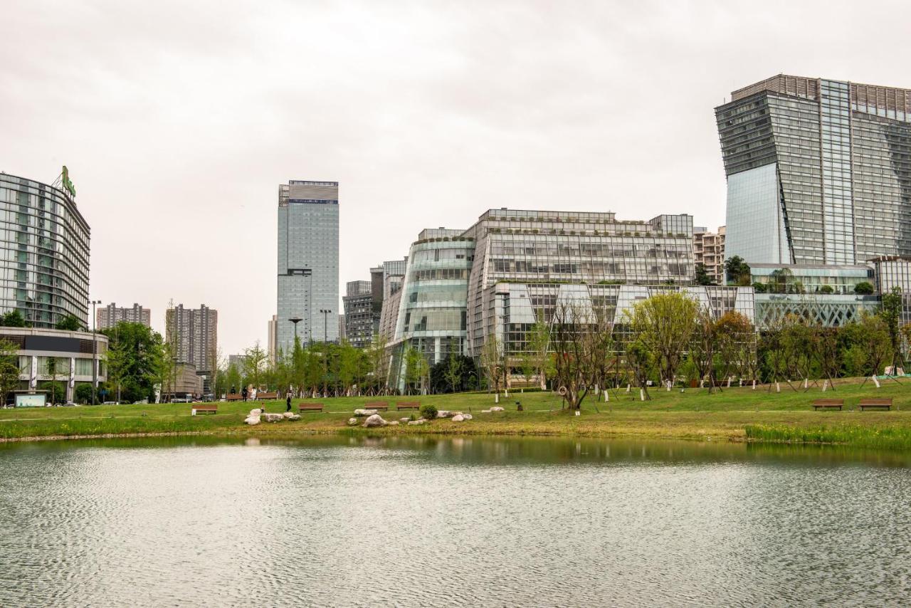 Holiday Inn Chengdu Century City-Easttower Eksteriør billede
